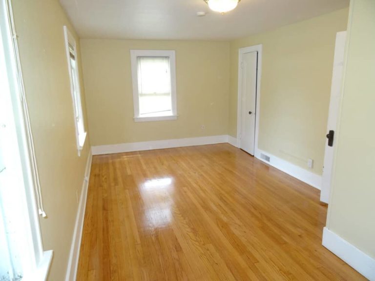 542 Ann St, East Lansing Rental SUPER HOUSE CLOSE TO DOWNTOWN SRP